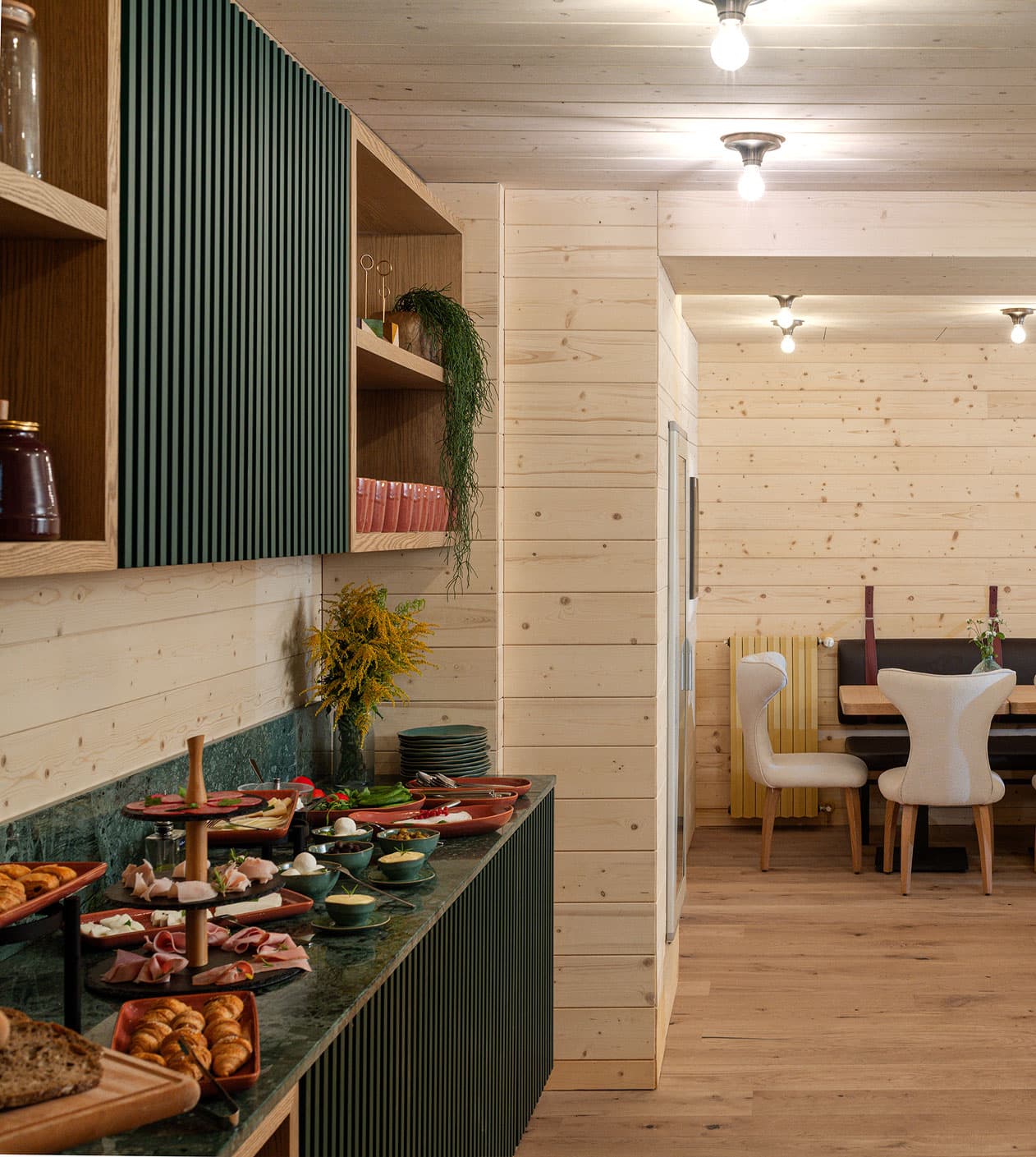 The Restaurant - Image 3